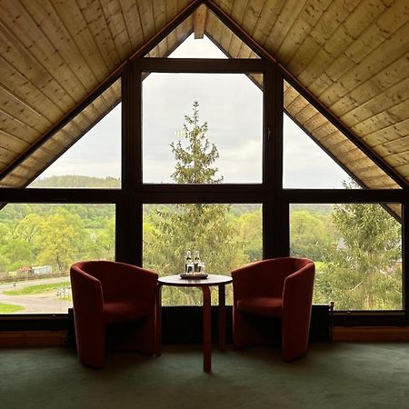 Hotel Salamandra Hoczew Екстериор снимка