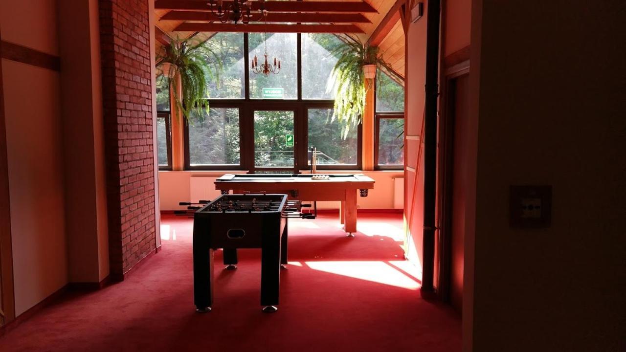 Hotel Salamandra Hoczew Екстериор снимка
